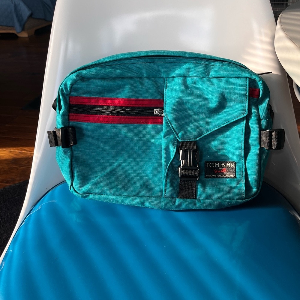 LE GRAND DERRIERE Tom Bihn retired design